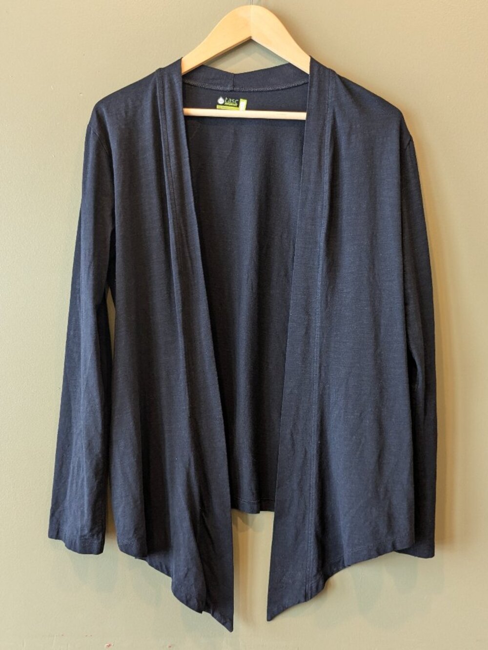 Tasc Performance Black Cardigan Small Bamboo Org Cotton Open Front Draping Wrap